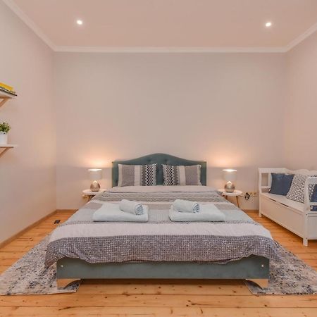 Spacious Vintage 2Br, 2Bath Apartment By Flat Mаnager Sofya Dış mekan fotoğraf