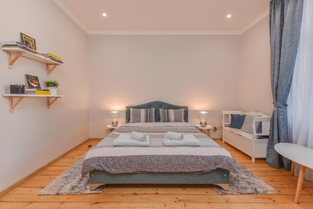 Spacious Vintage 2Br, 2Bath Apartment By Flat Mаnager Sofya Dış mekan fotoğraf